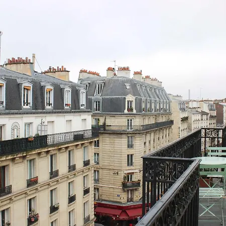 Walk-through - Near Sacre-coeur * Parigi